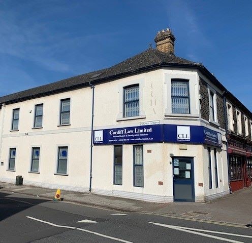 £1,000 PCM, Prominent Retail Unit/Salon/Office in Splott Road, Splott, Cardiff, CF24 2BZ